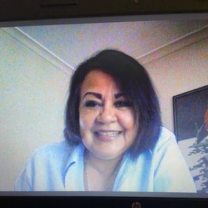 Meet your Posher, Sandra